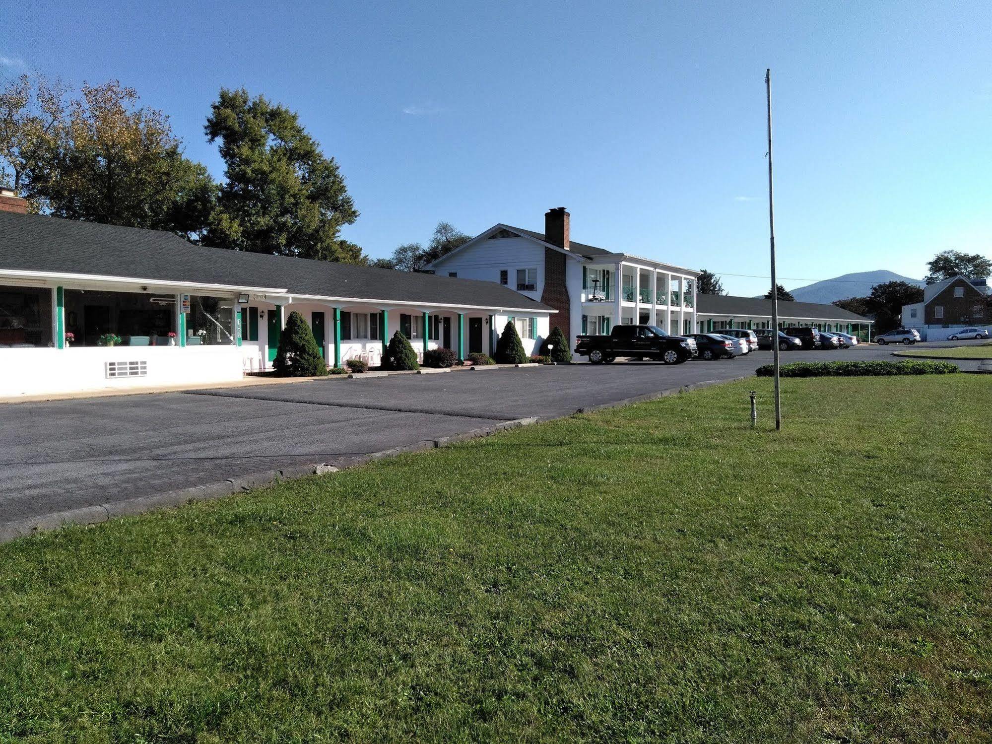 The Cardinal Inn Luray Exterior foto